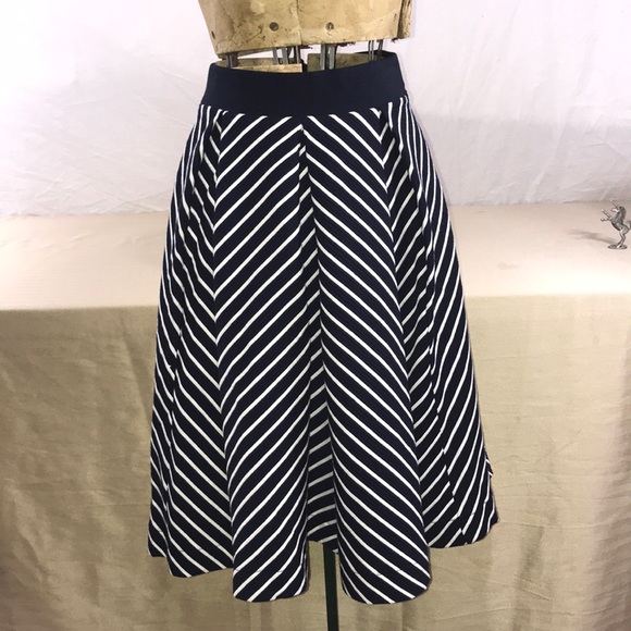 Philosophy Dresses & Skirts - Philosophy A-Line Pleated Skirt